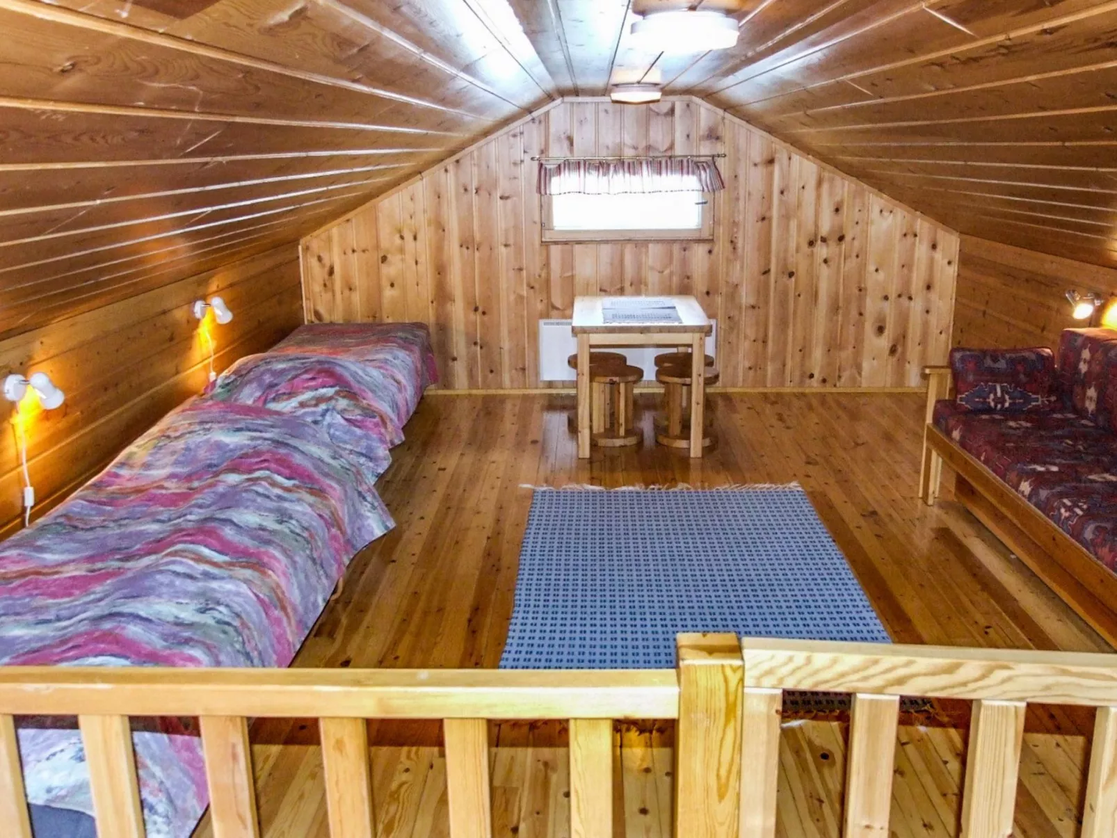 Kujalan lomat 1-Inside