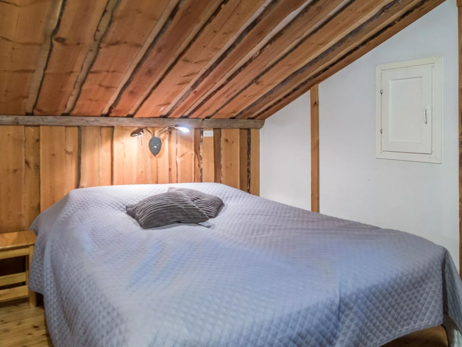 Vuokatinportti a 11-Dedans