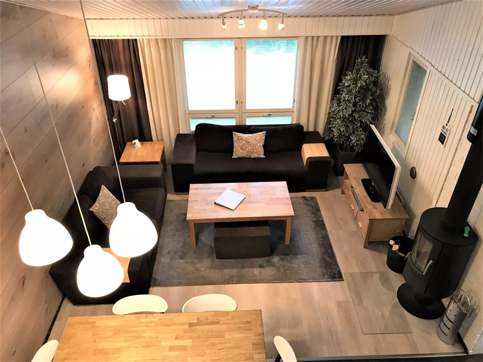 Weekend family-Dedans