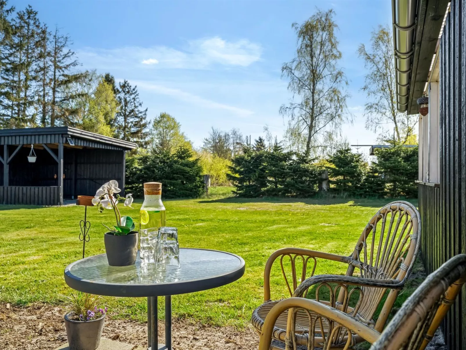 "Yaris" -  from the sea-Draußen