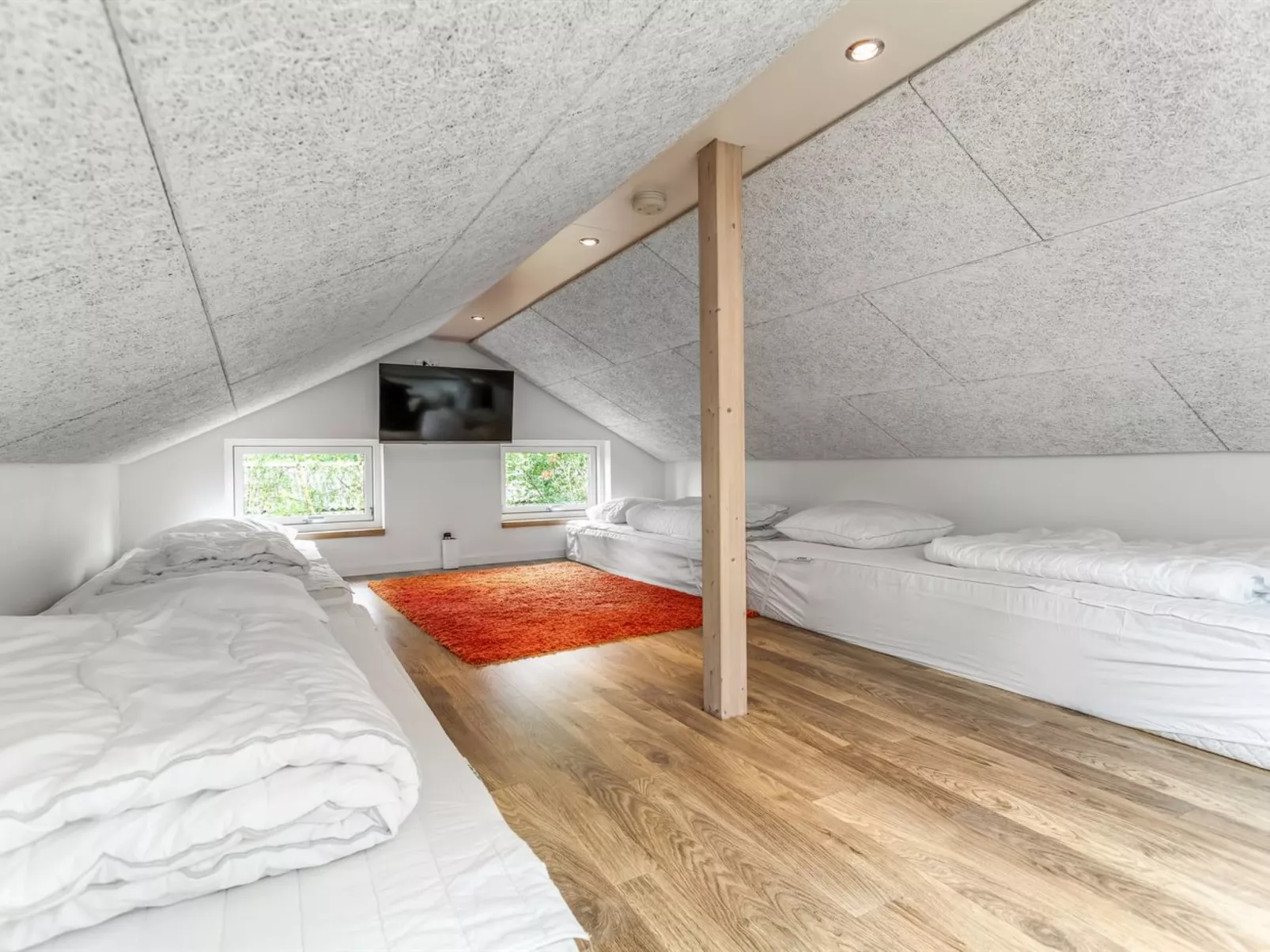 "Varpu" - 1.5km from the sea-Dedans