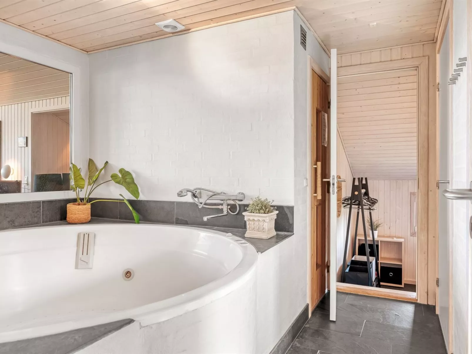 "Elni" - 350m from the sea-Dedans