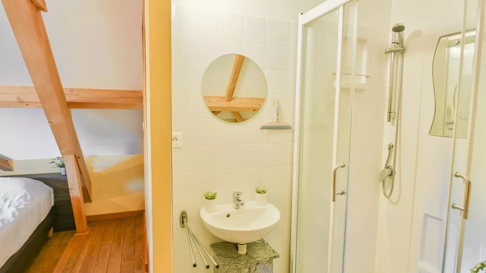 Lac Bleu Nr 38-Badezimmer