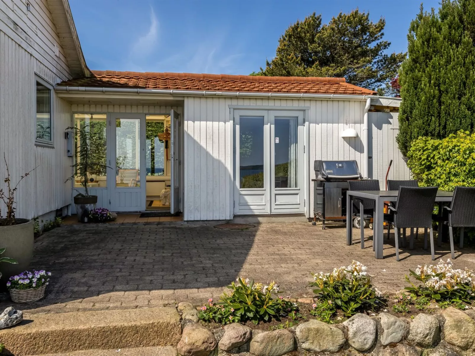 "Tobias" - 45m to the fjord-Draußen