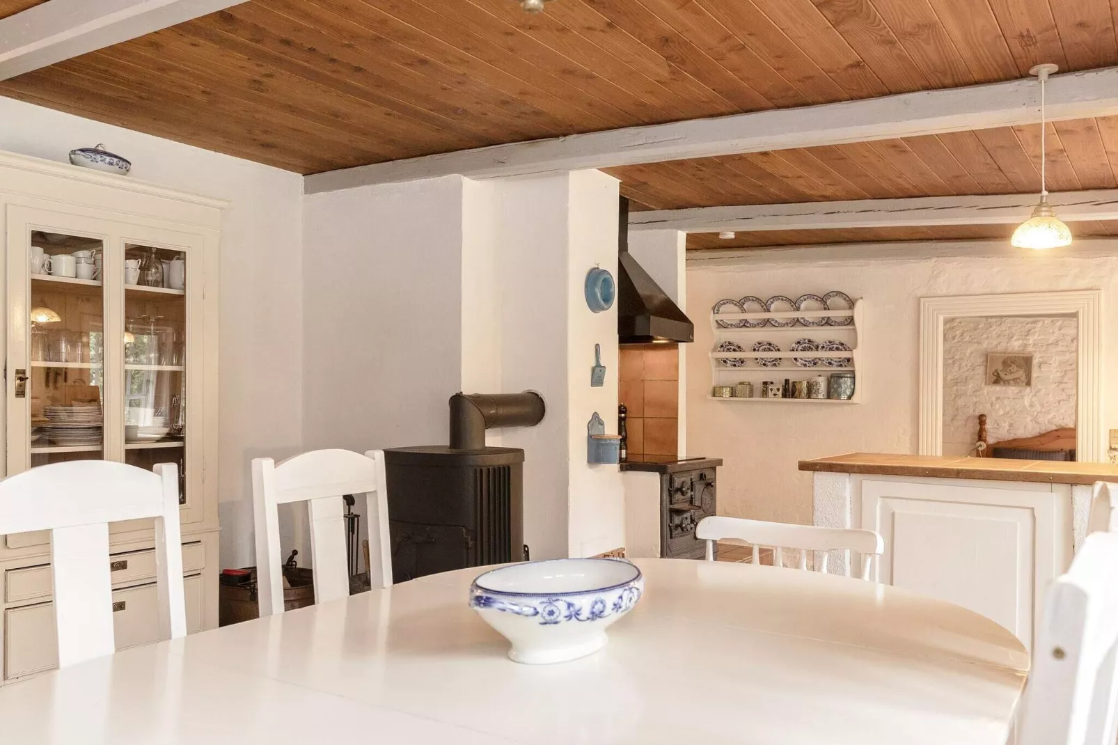 Family cottage for eight guests - Indoor