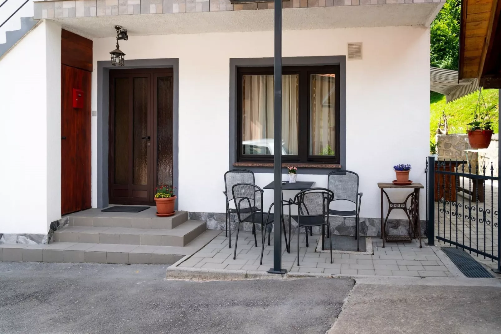 Groundflloor Apartment  with Terrace A1 ( Green Area )-Im Freien