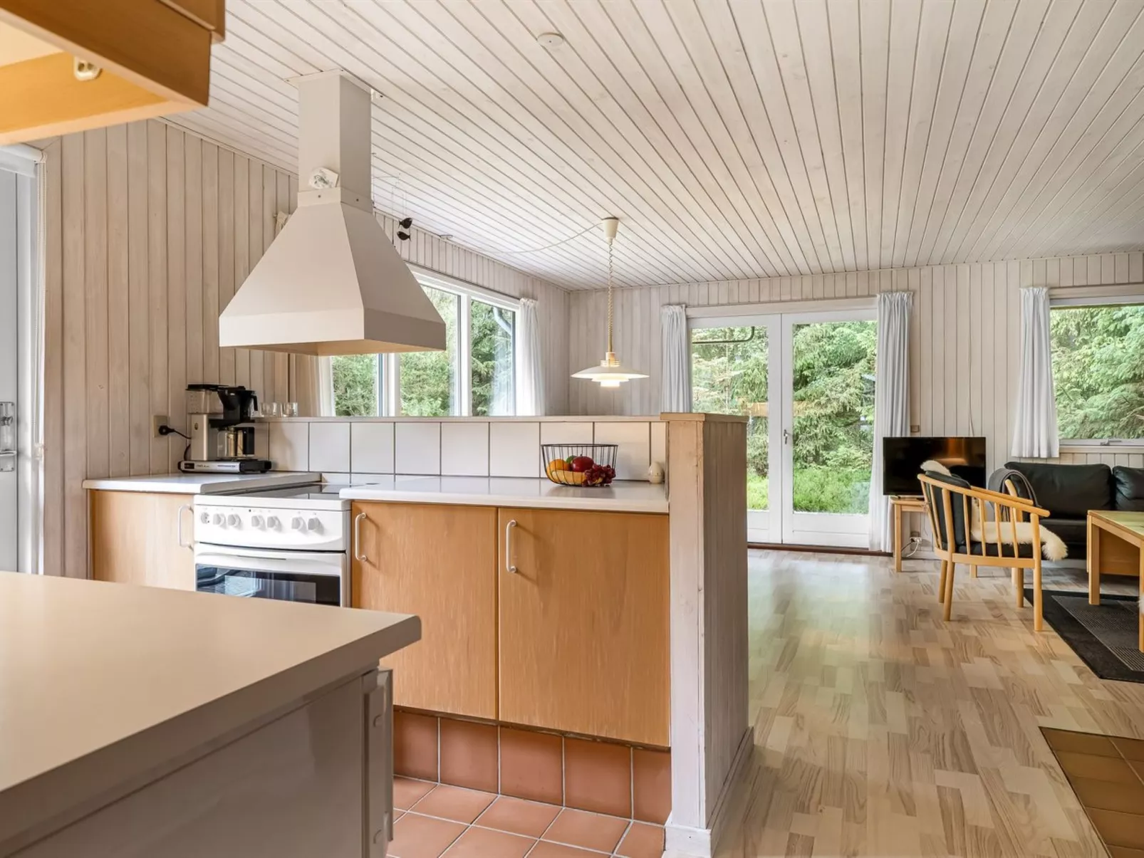 "Edle" -  from the sea-Drinnen