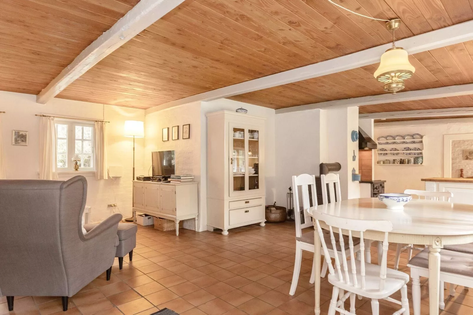 Family cottage for eight guests - Indoor