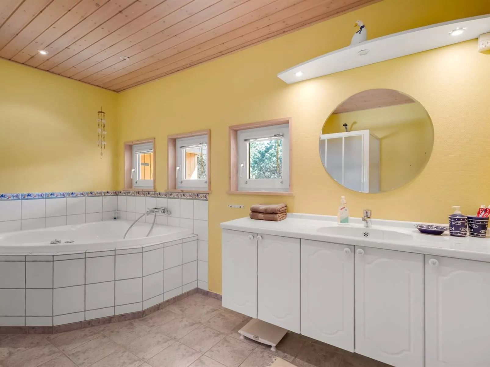 "Jeip" - 2.1km from the sea-Dedans