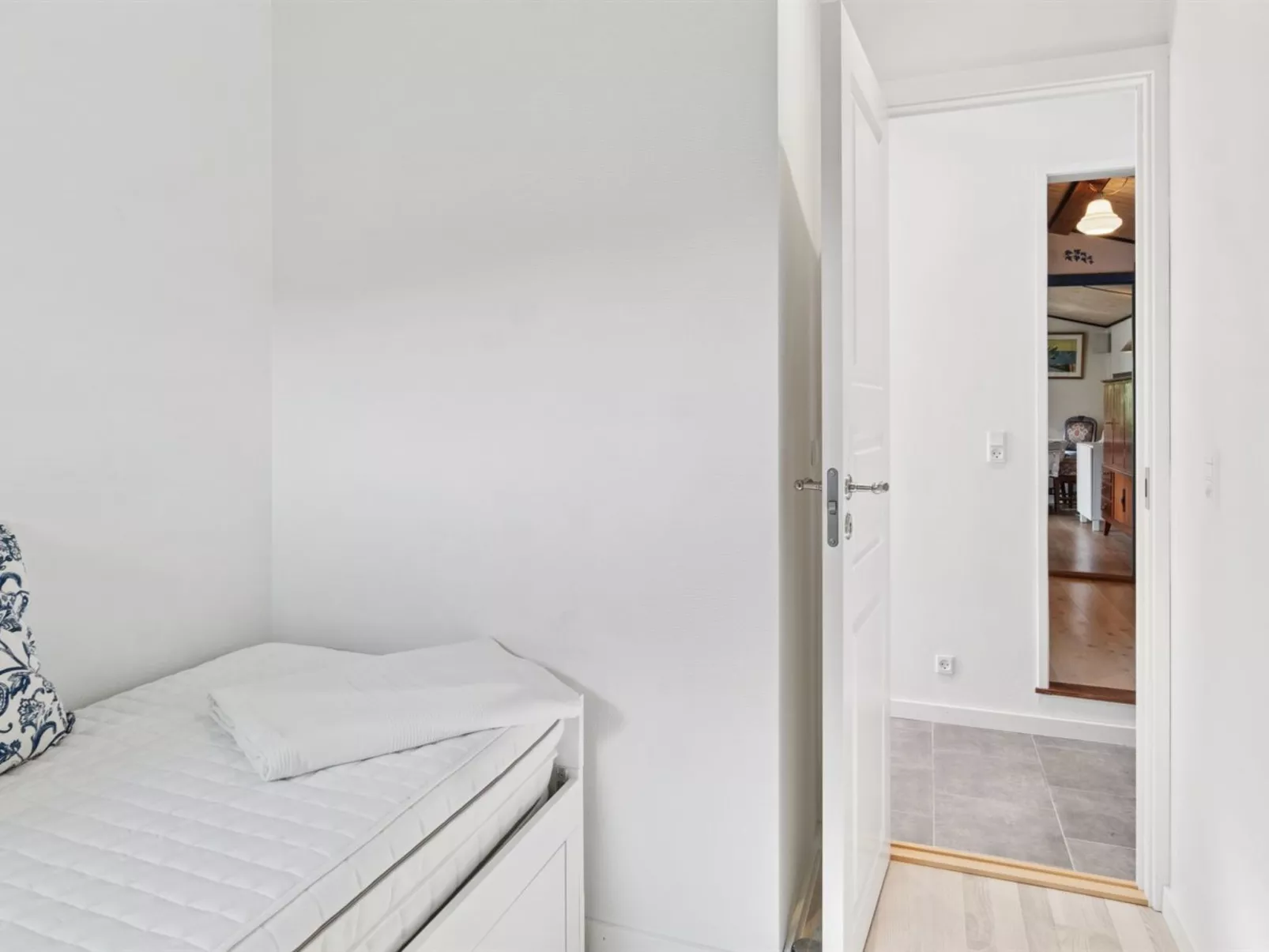 "Alfa" - 350m from the sea-Drinnen