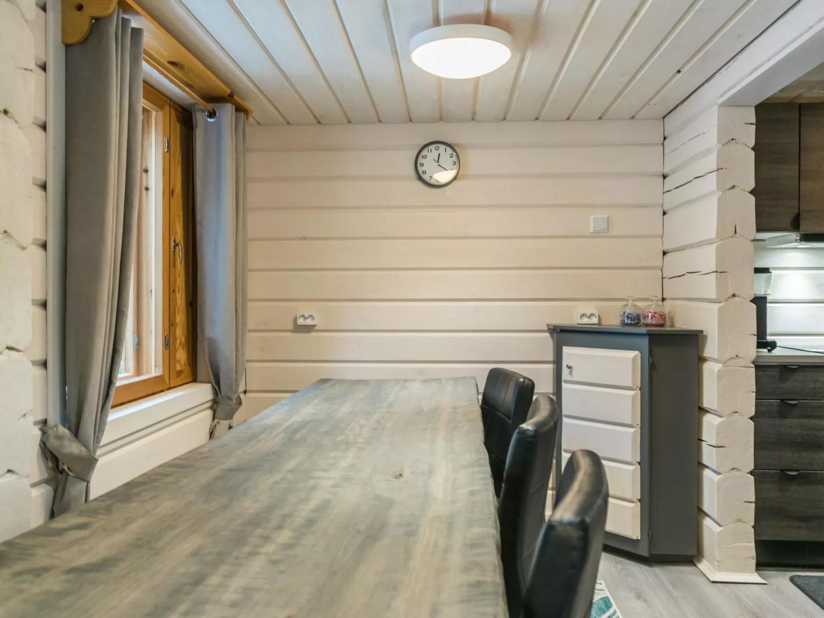 Villa tintinmaja-Dedans