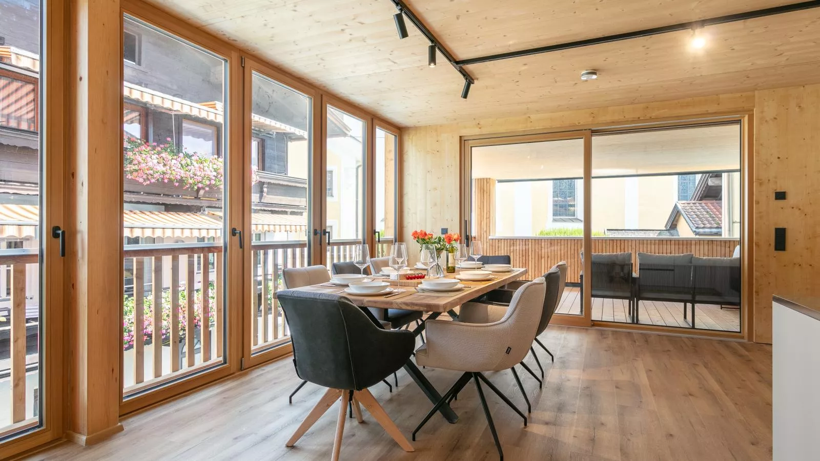 Hopfgarten Alpin Living Top 3 und 4-Esszimmer