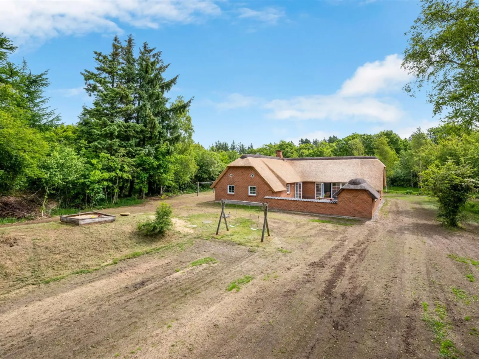 "Ulf" - 2km from the sea-Draußen