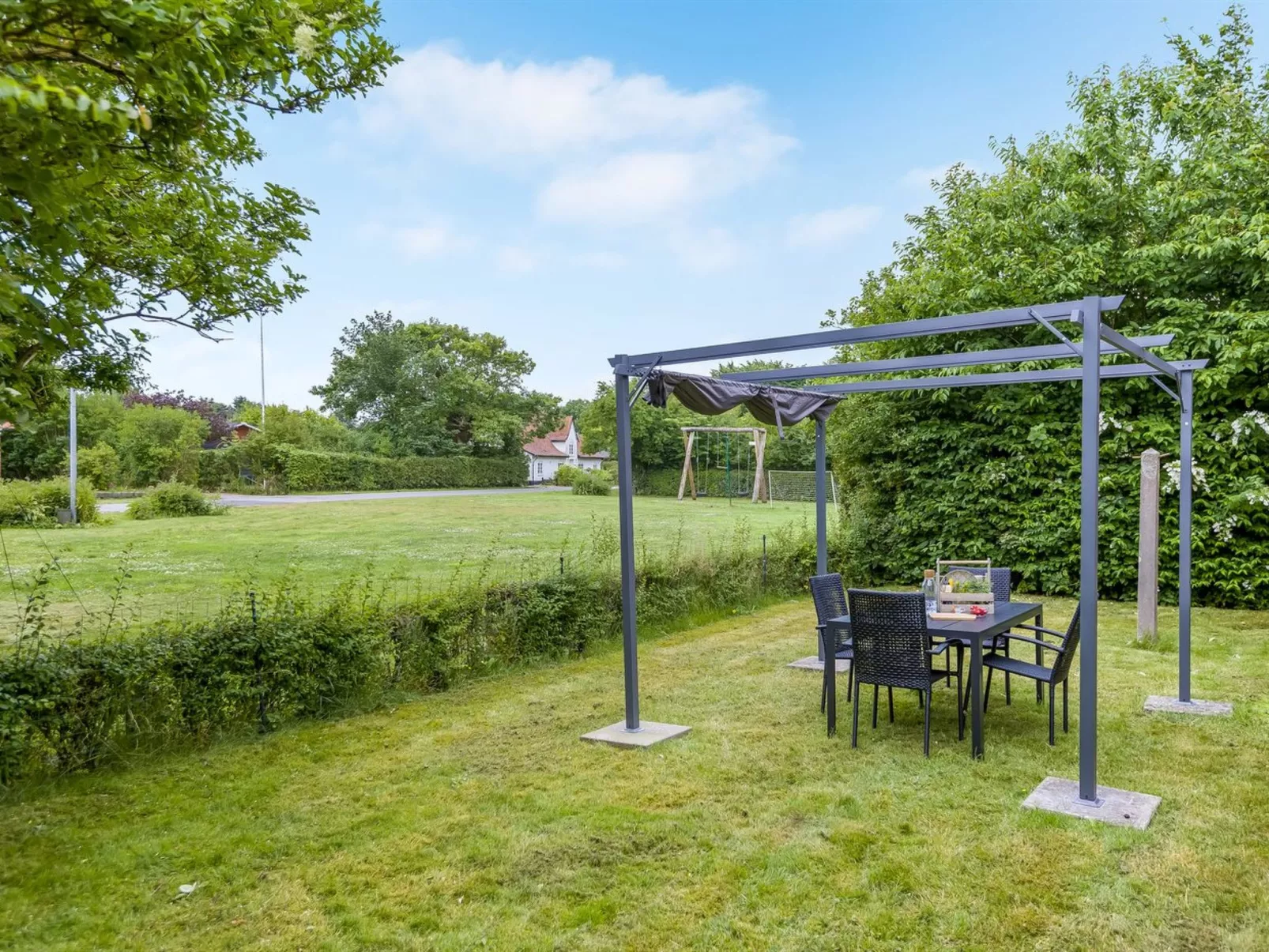 "Hiarni" - 12km from the sea-Outside