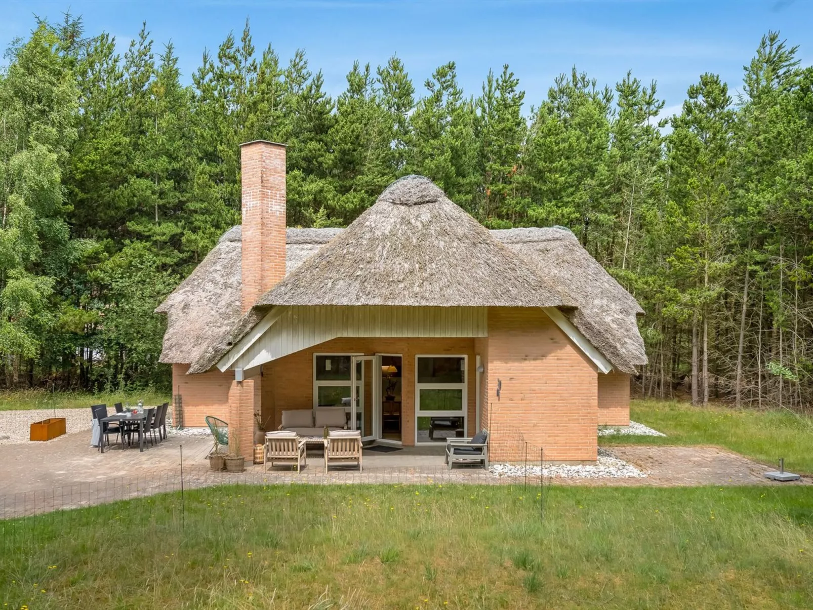 "Batsha" - 1.7km from the sea-Dehors