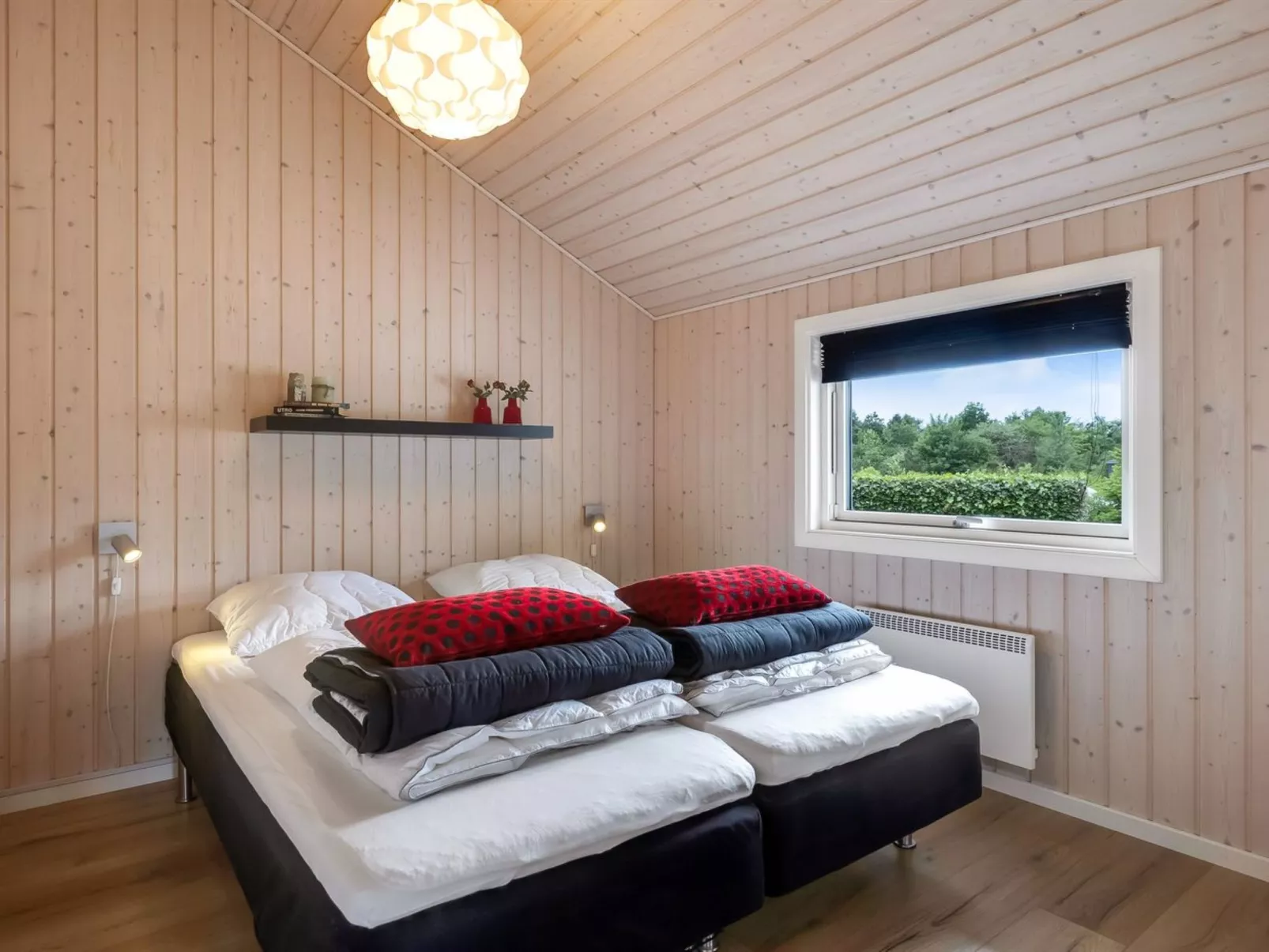 "Naimi" - 30km from the sea-Inside