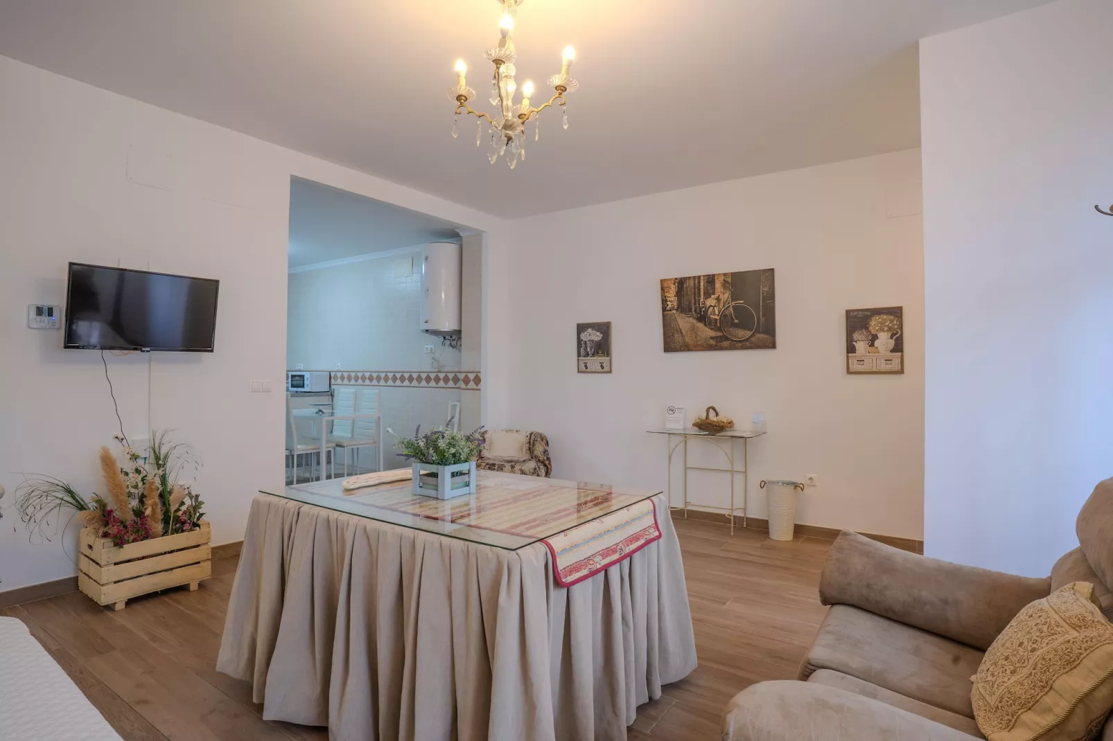 Santa Ángela de la Cruz-Living room