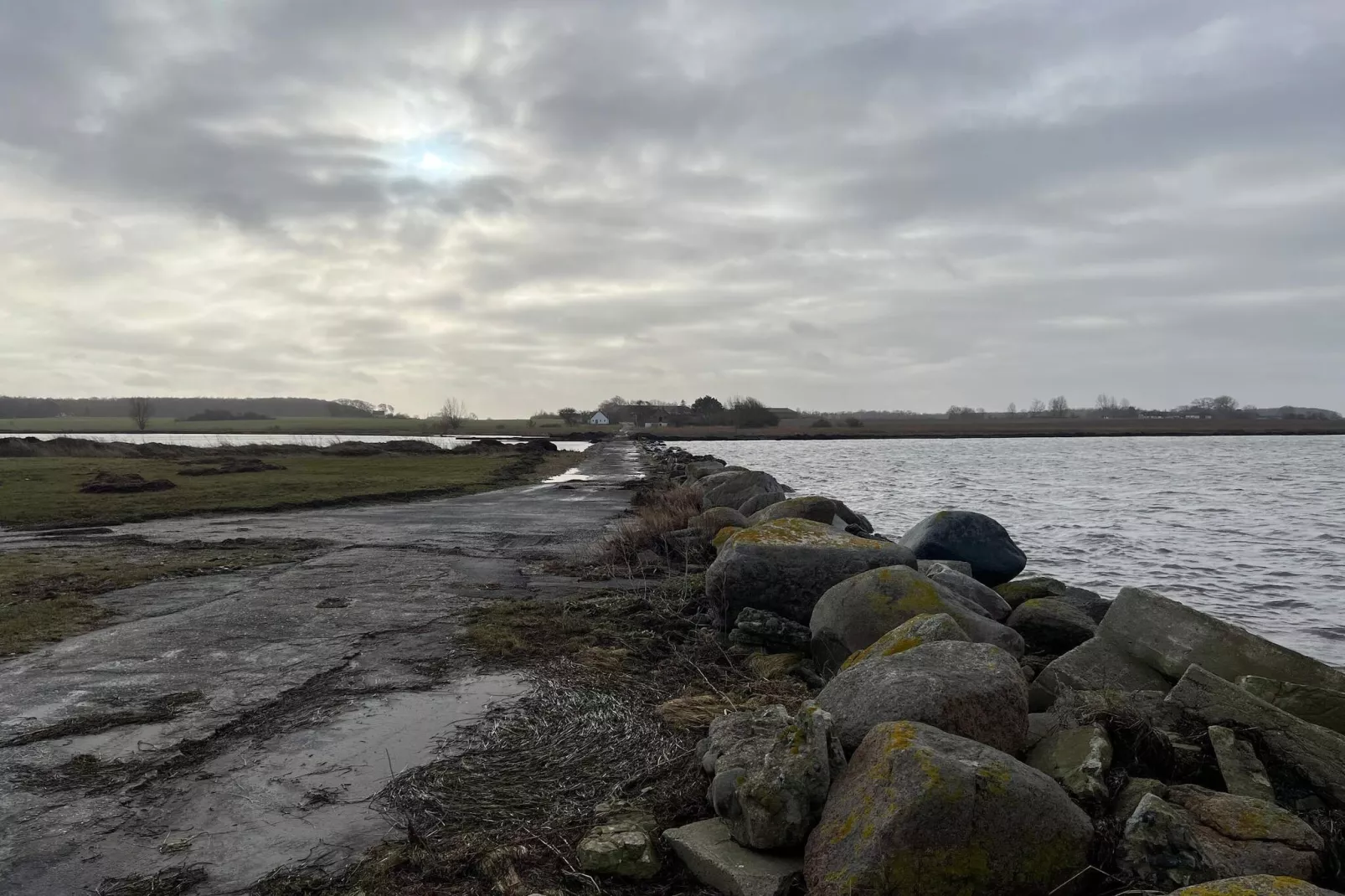 Maison de vacances pour 6 a Horslunde-Vue sur l'eau