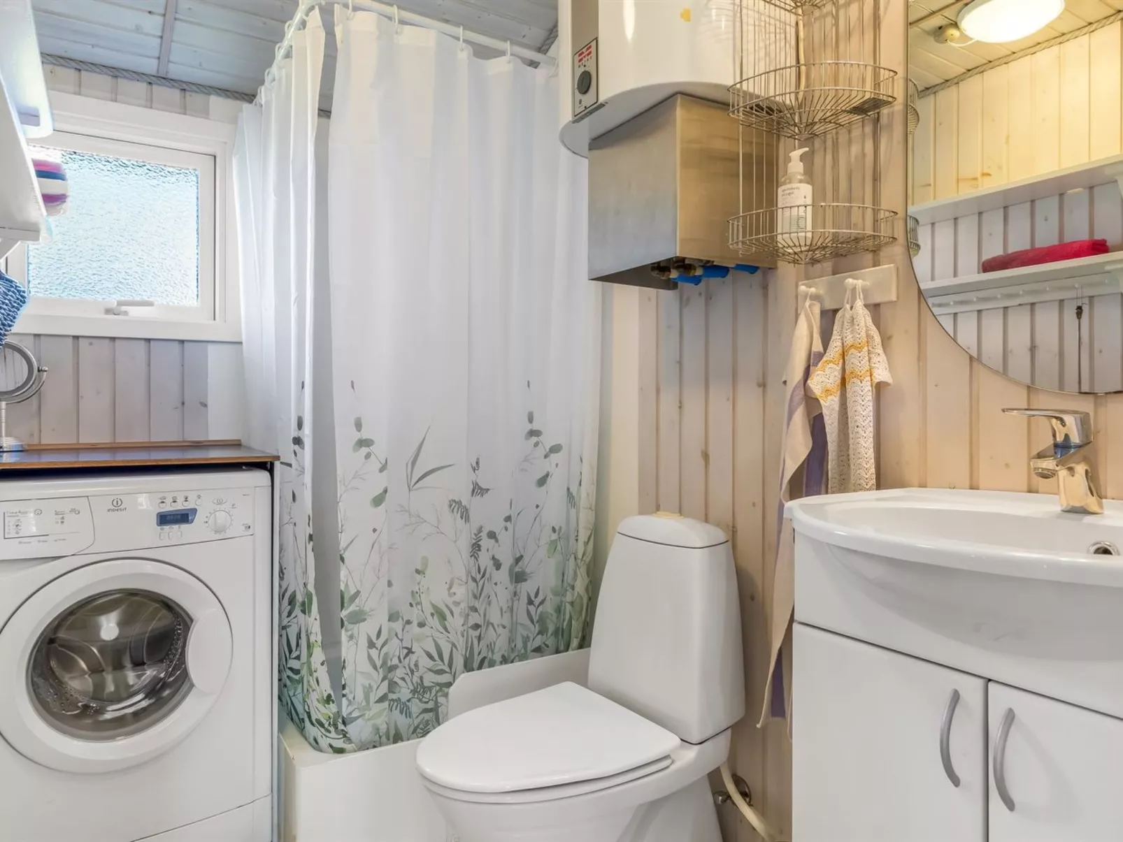 "Raymond" - 175m from the sea-Drinnen