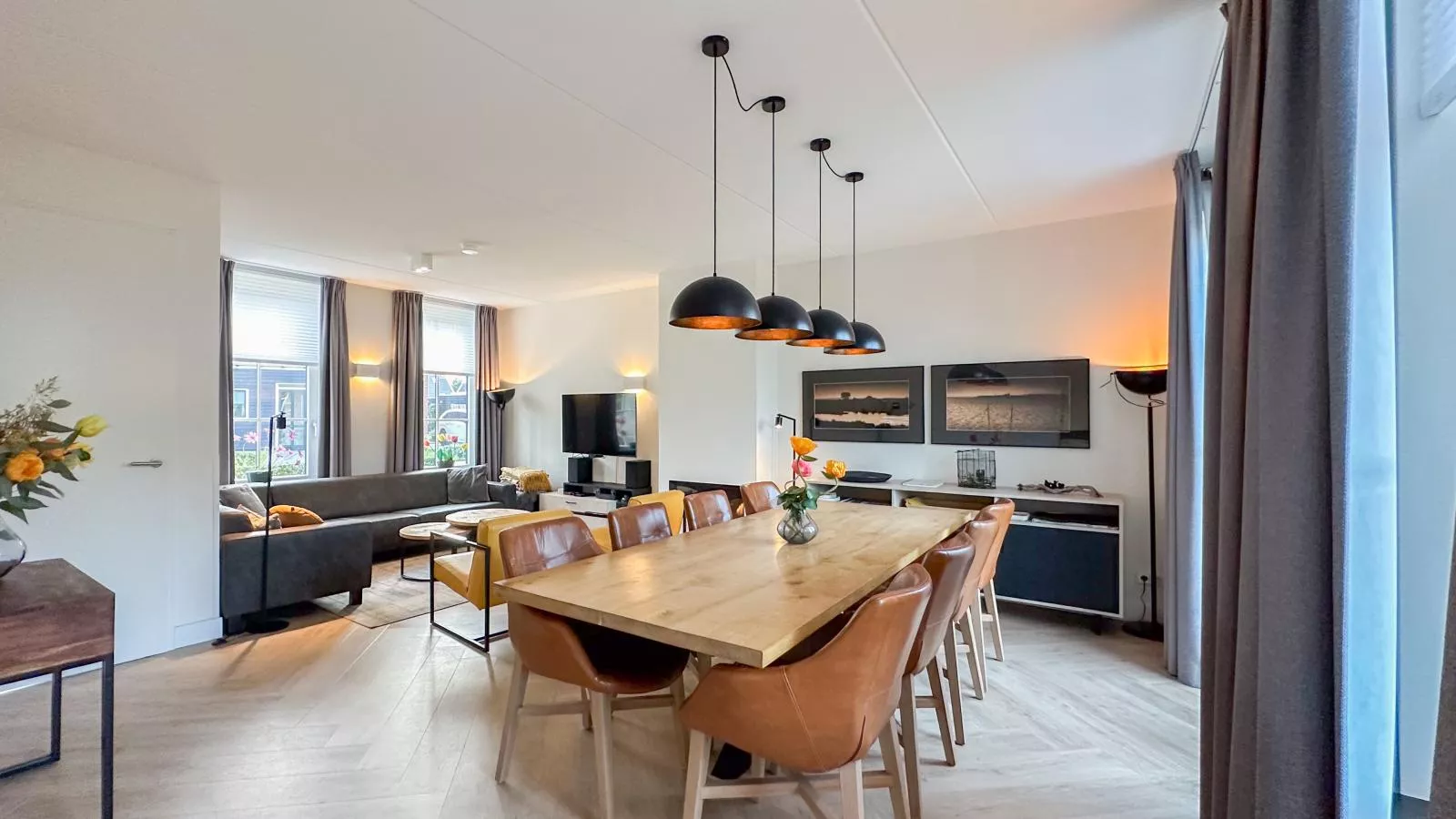 Happy Beach 48-Dining room