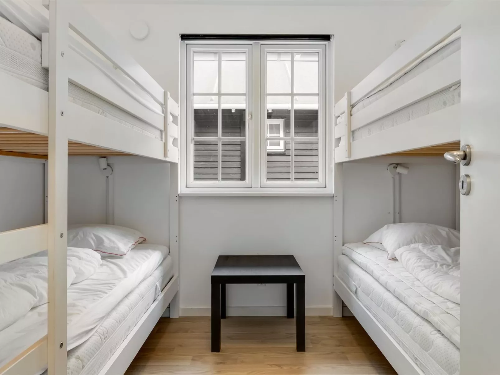 "Farman" - 150m from the sea-Inside