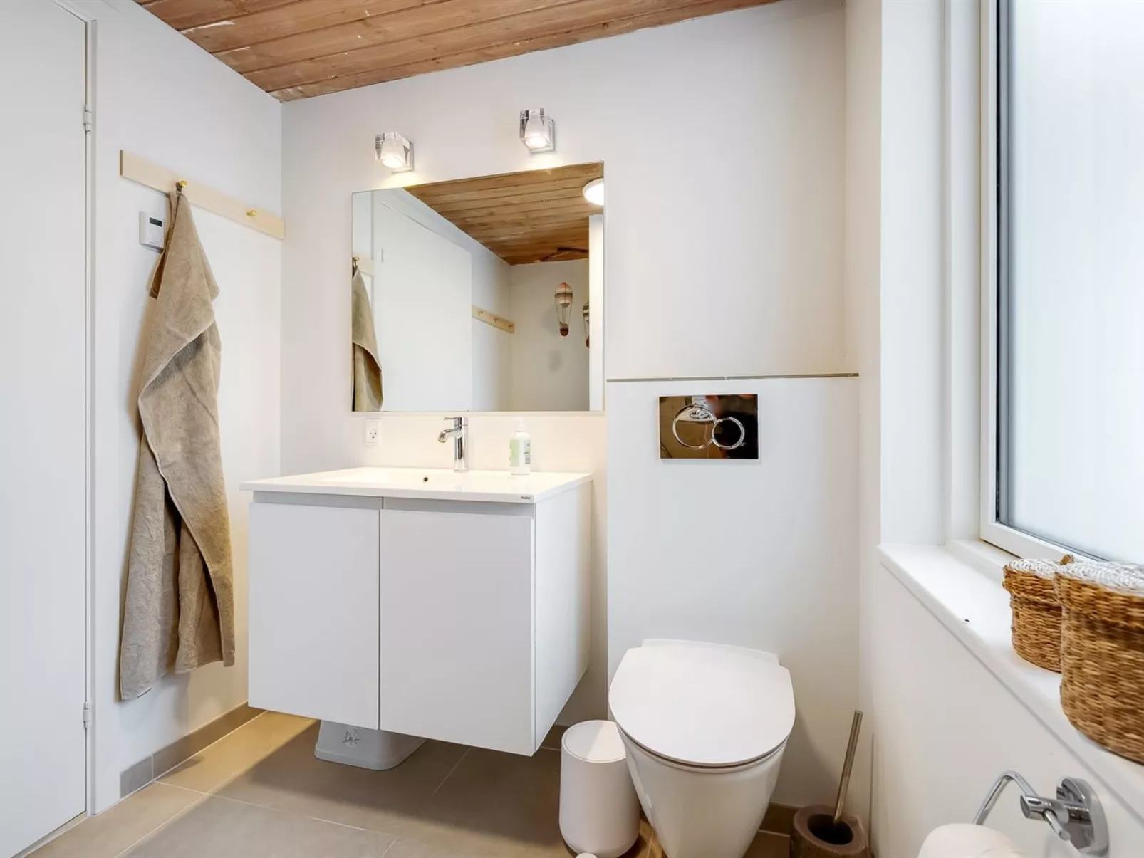 "Donka" - 25m from the sea-Dedans