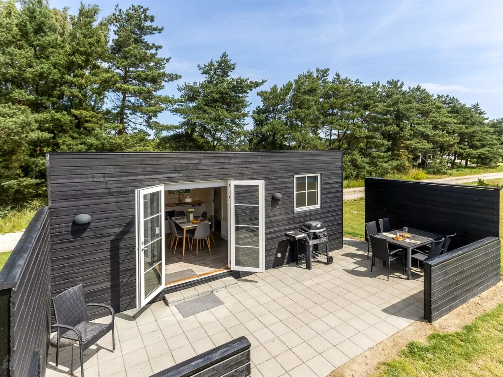 "Fay" - 900m from the sea-Draußen