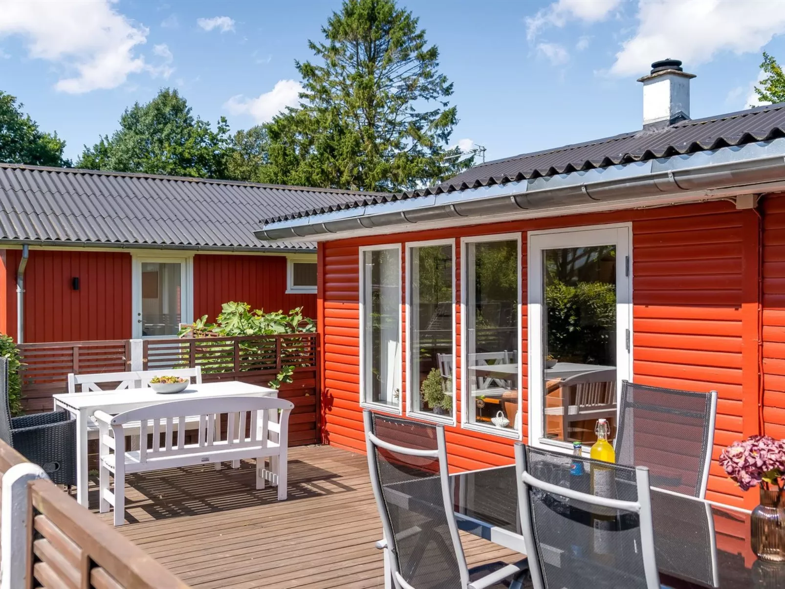 "Sallie" - 500m to the fjord-Draußen