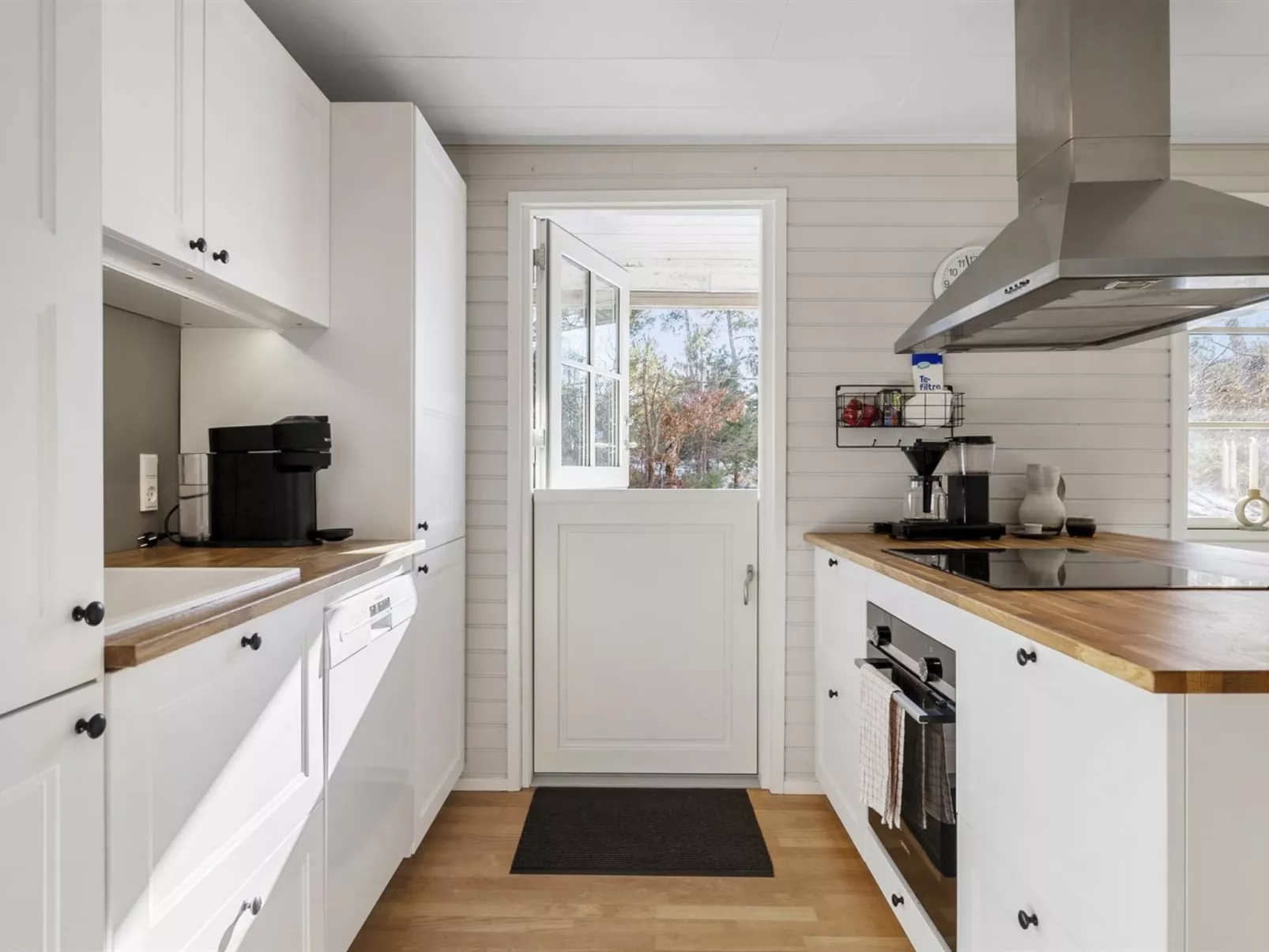 "Marja" - 350m from the sea-Drinnen