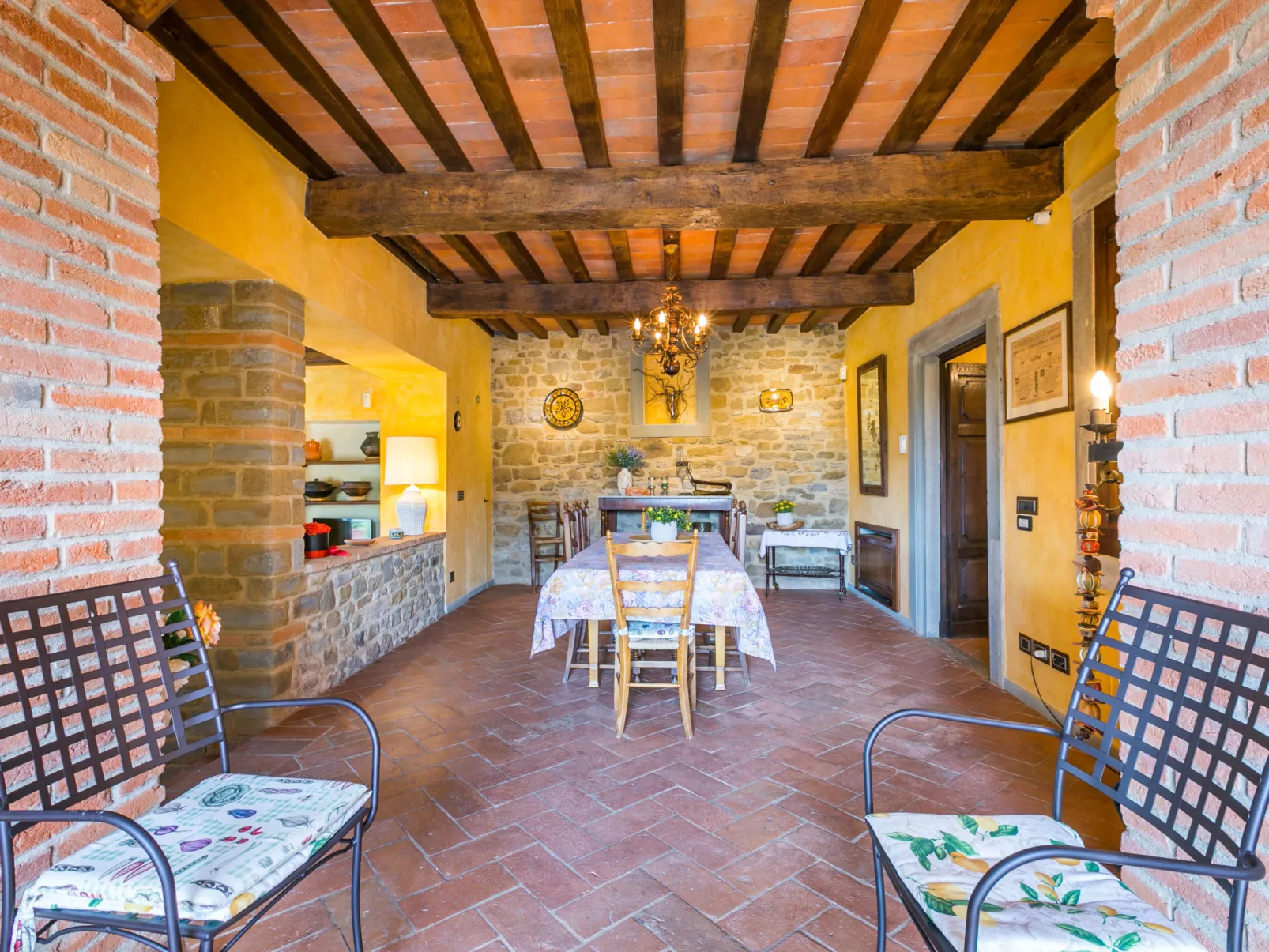 Casa Padronale-Drinnen