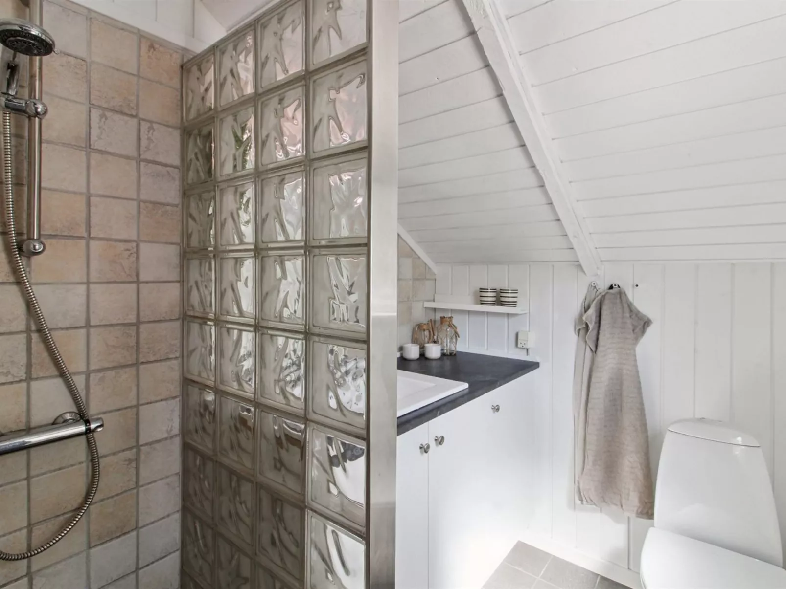 "Helke" - 30km from the sea-Dedans