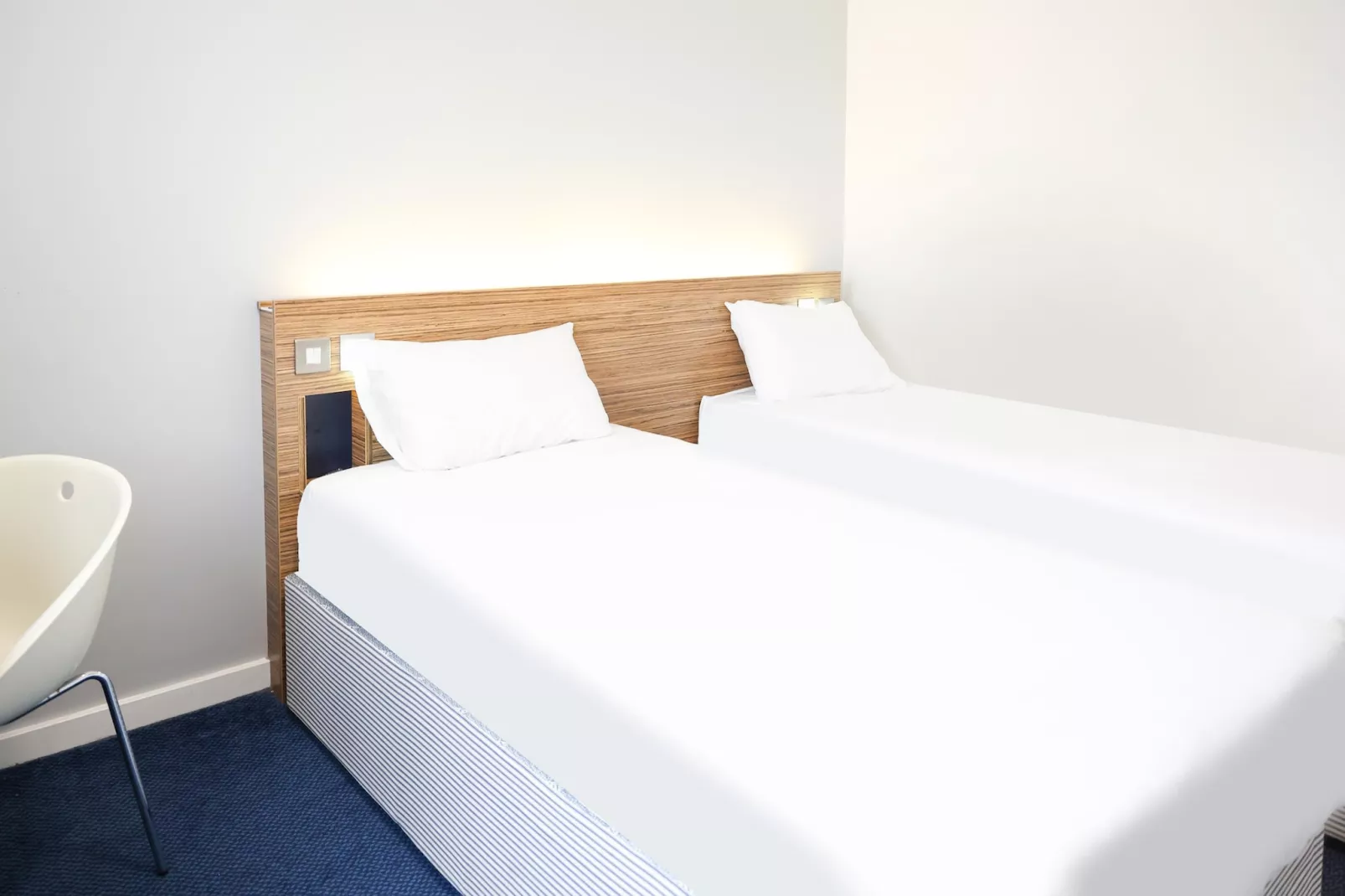 Standard Twin Room-Chambre