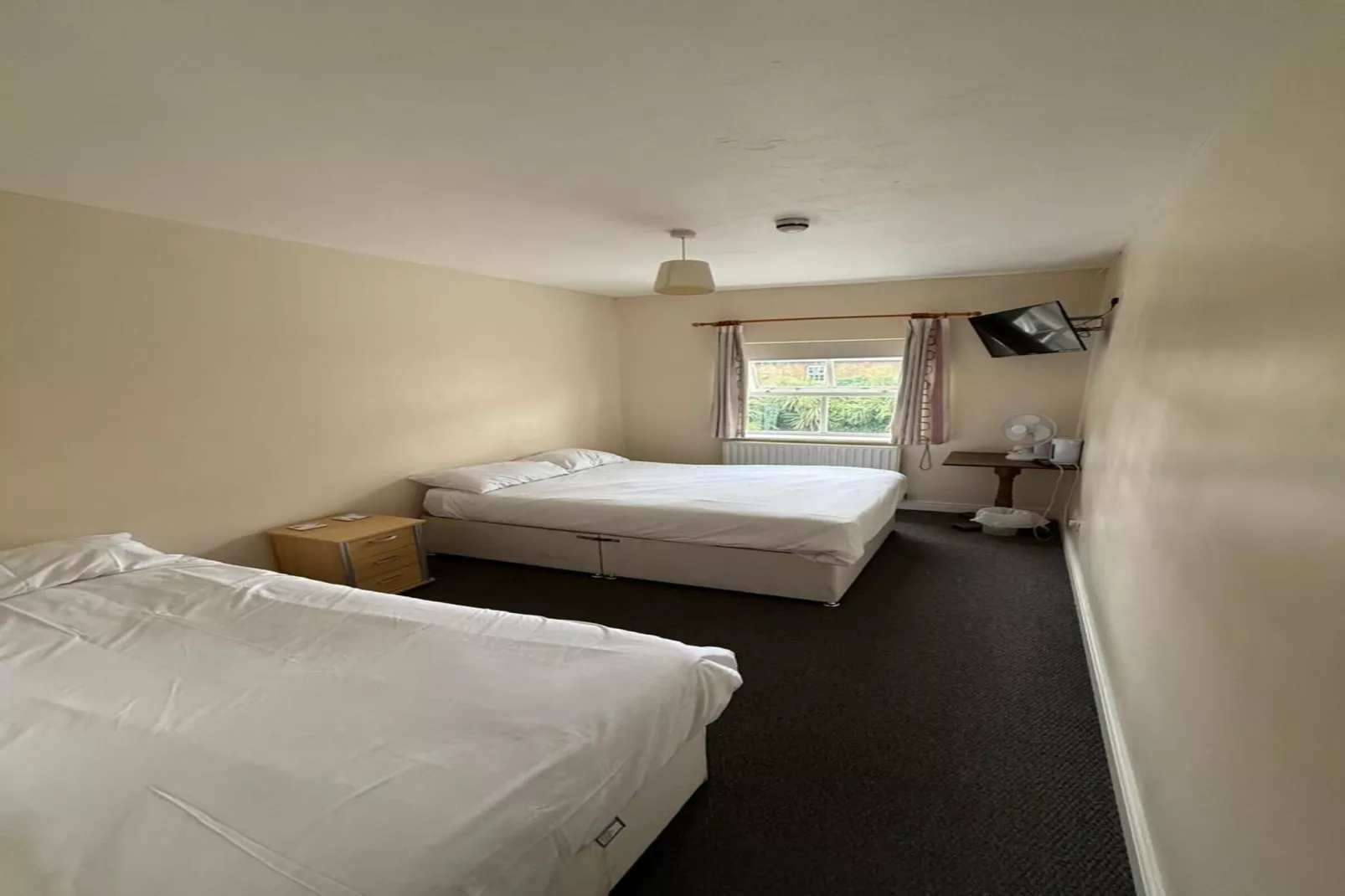 Standard Triple Room-Chambre