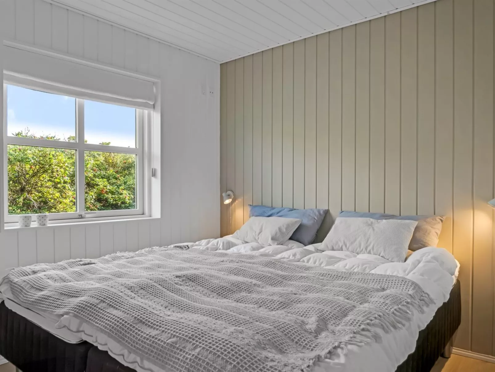 "Alde" - 150m from the sea-Inside