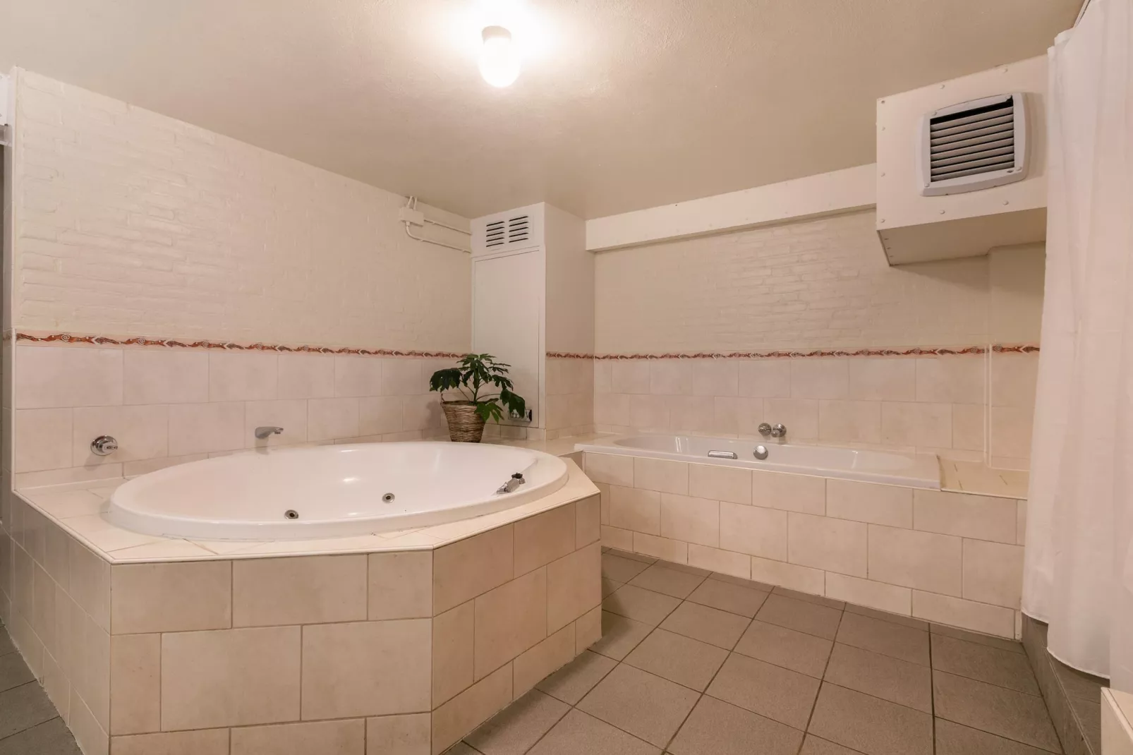 Vakantiepark Herperduin 21-Bathroom