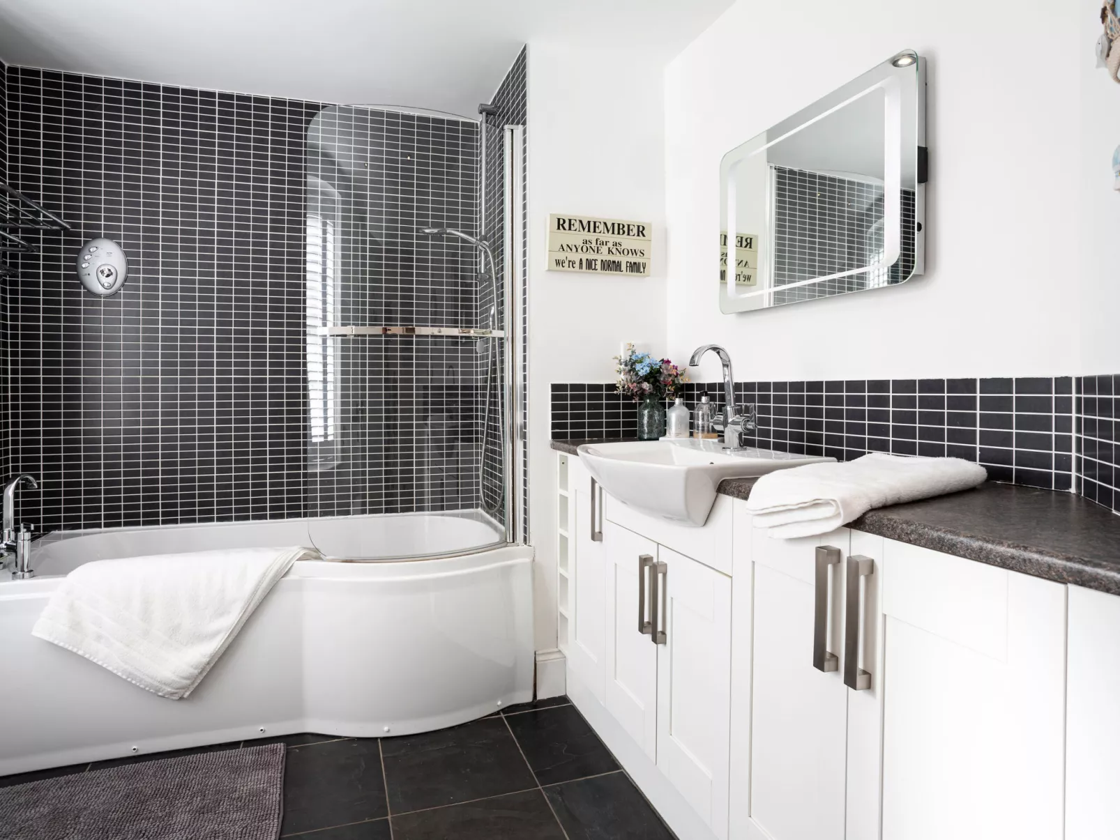 Lighthouse Cottage-Drinnen