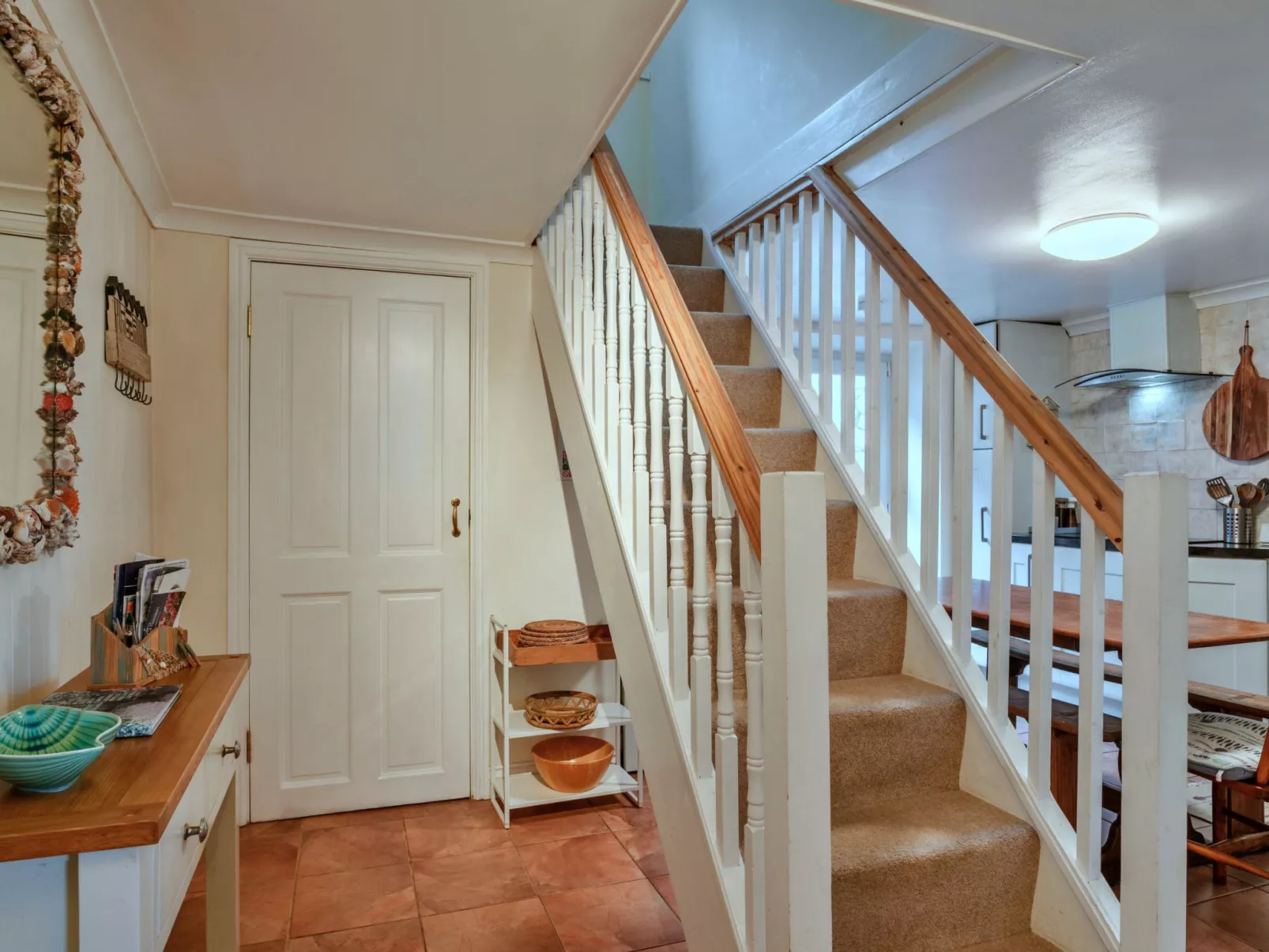 Nor Nour, Cawsand-Dedans