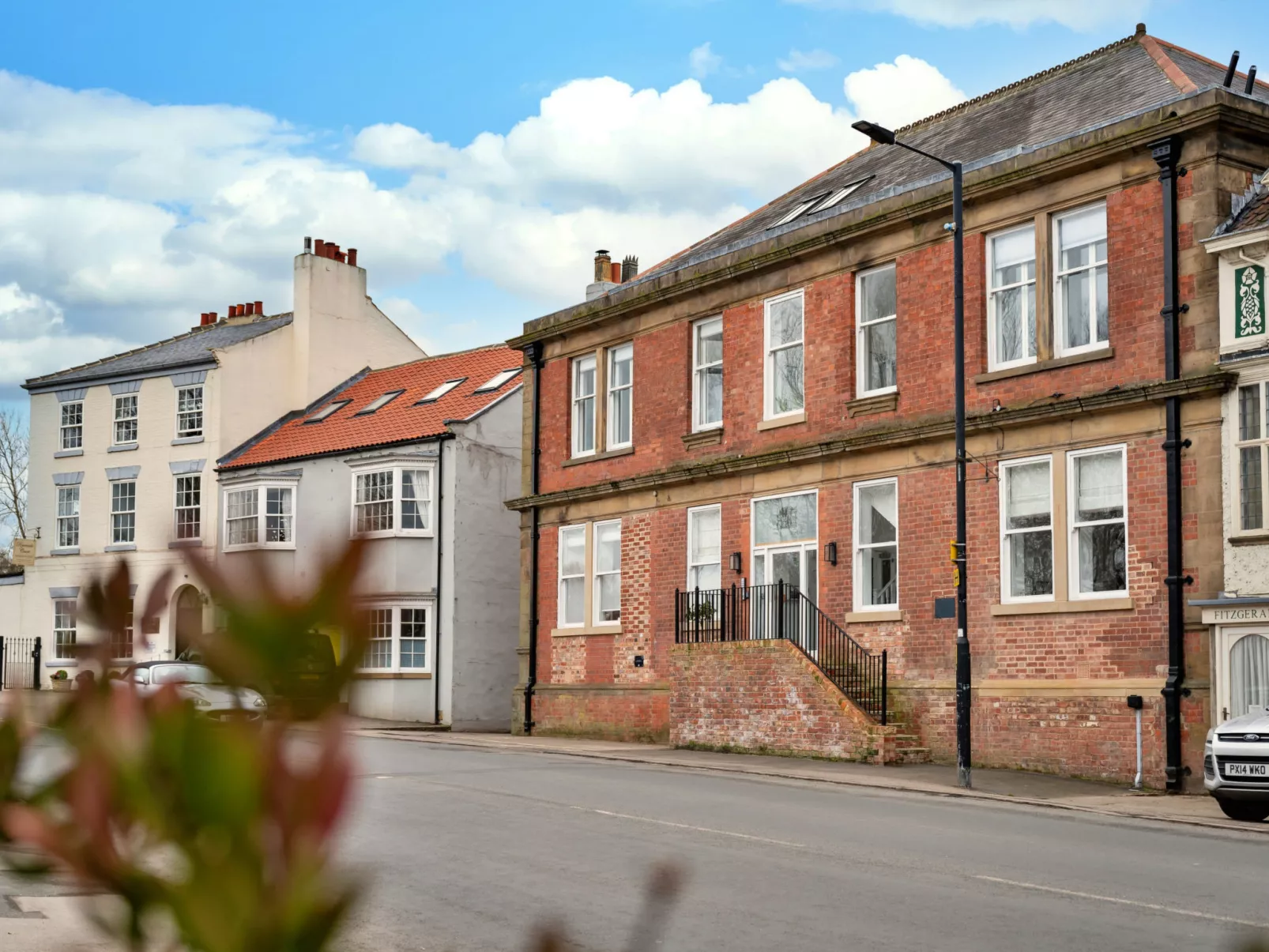 The Bank House-Draußen