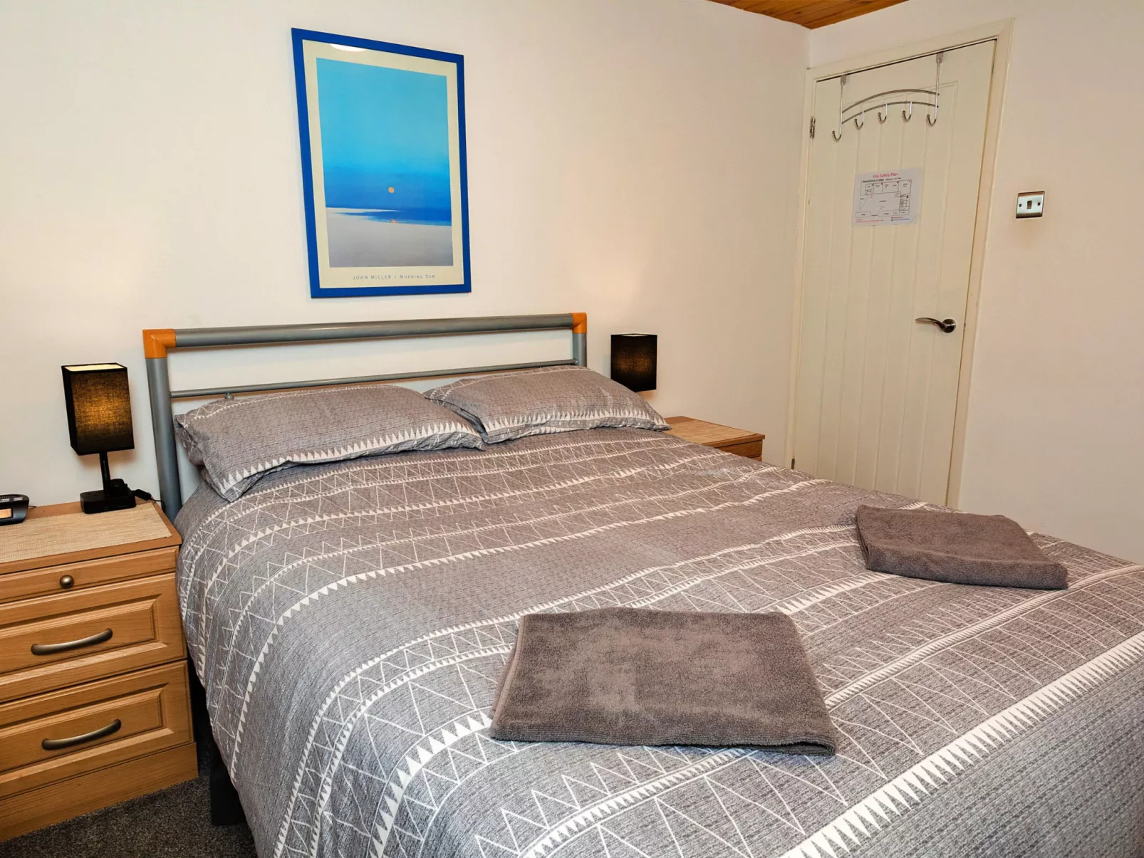 Woodstock Lodge-Dedans