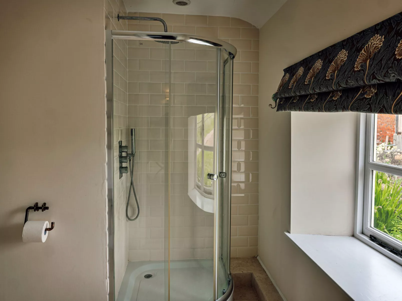 Beili Glas Cottage-Dedans