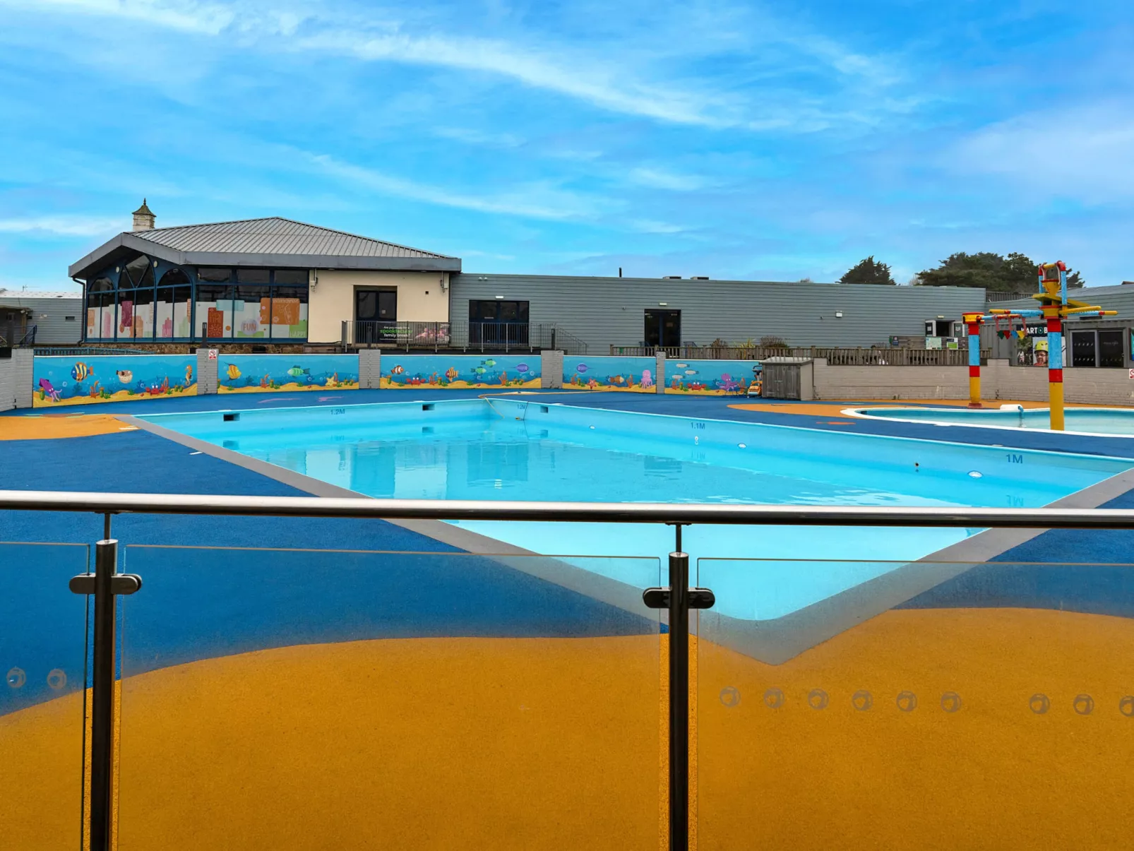 Phoenix Retreat-Outside