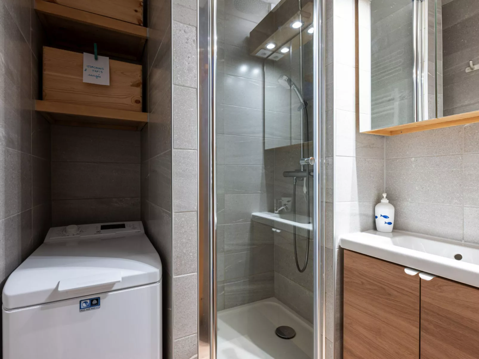 Les Eterlous-Drinnen