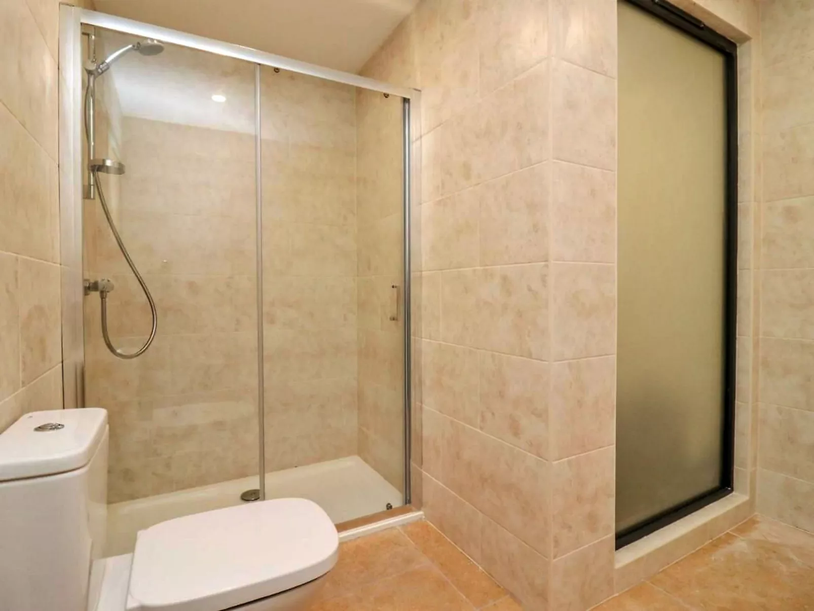 Little Rissington - Barn Three-Dedans