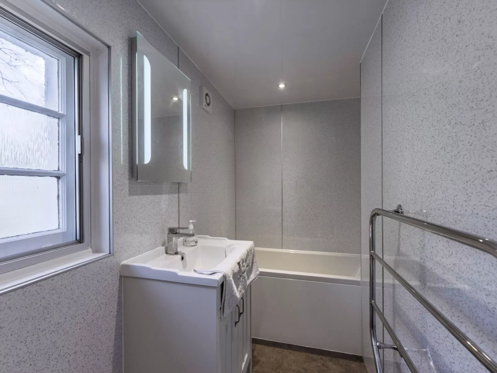 White House Retreat-Dedans