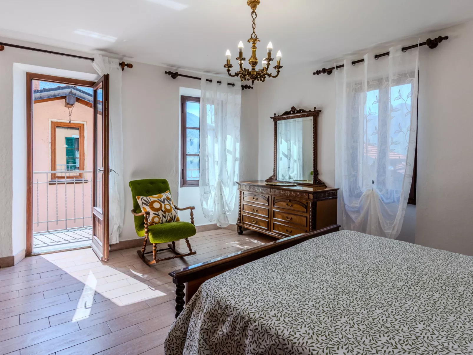 Papaveri e Papere-Drinnen