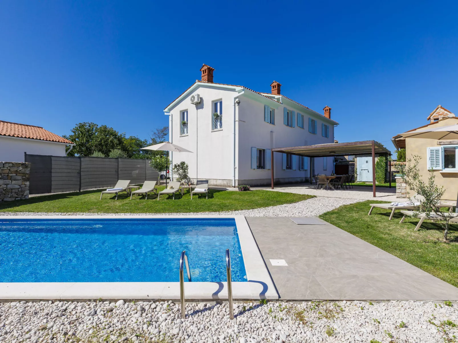 Villa Accordia-Outside