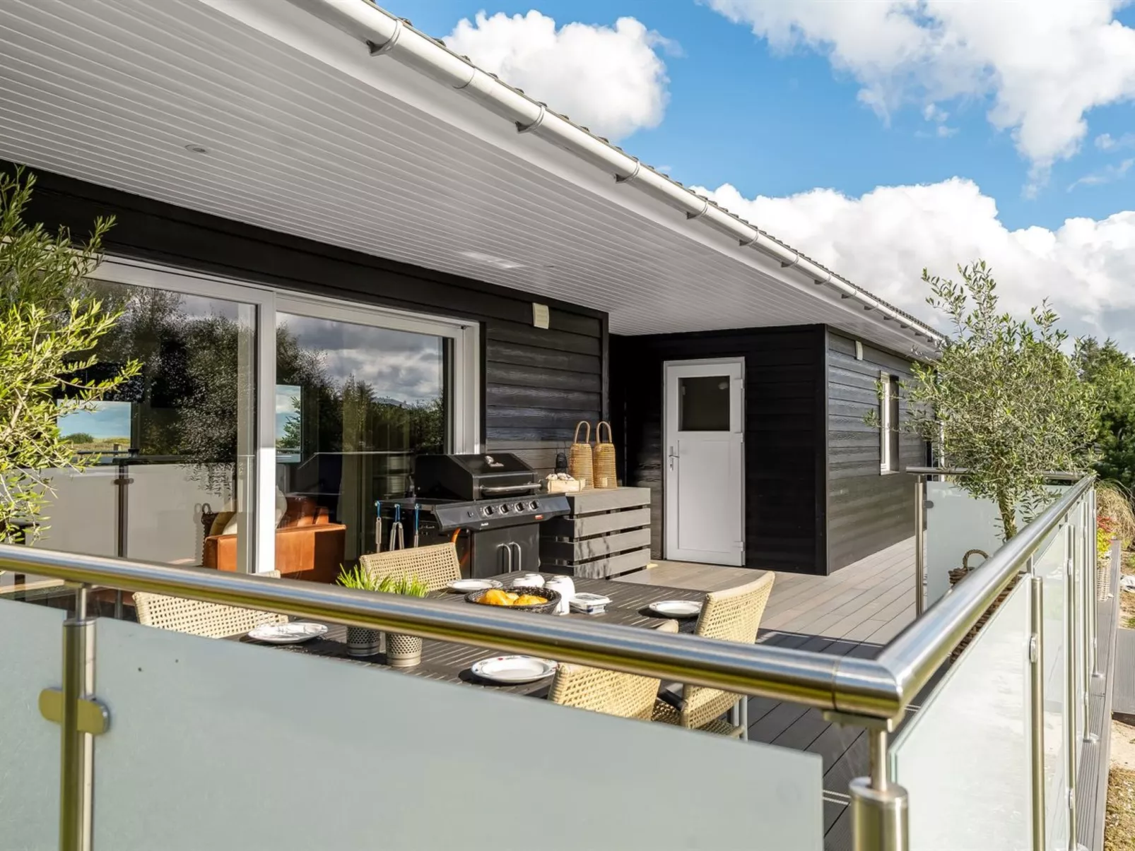 "Sarika" - 500m from the sea-Outside