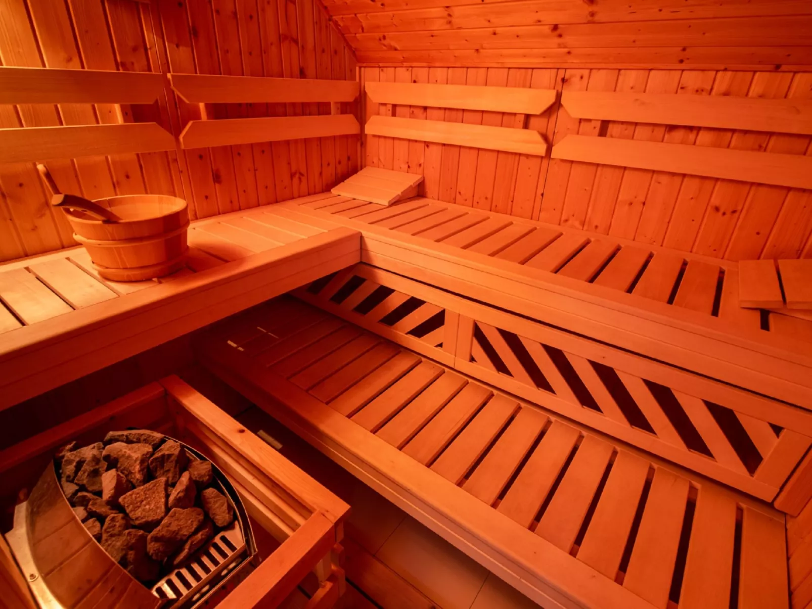 Villa von Valdi-Drinnen