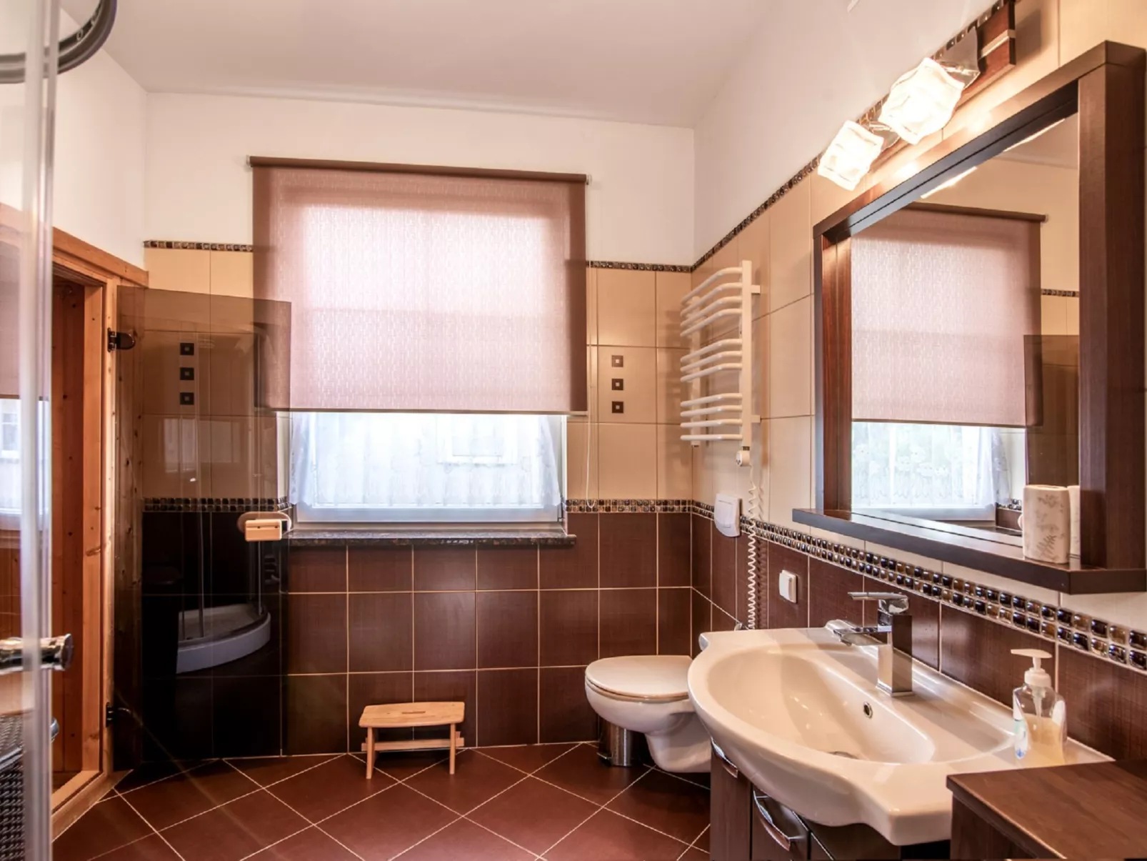 Villa von Valdi-Drinnen