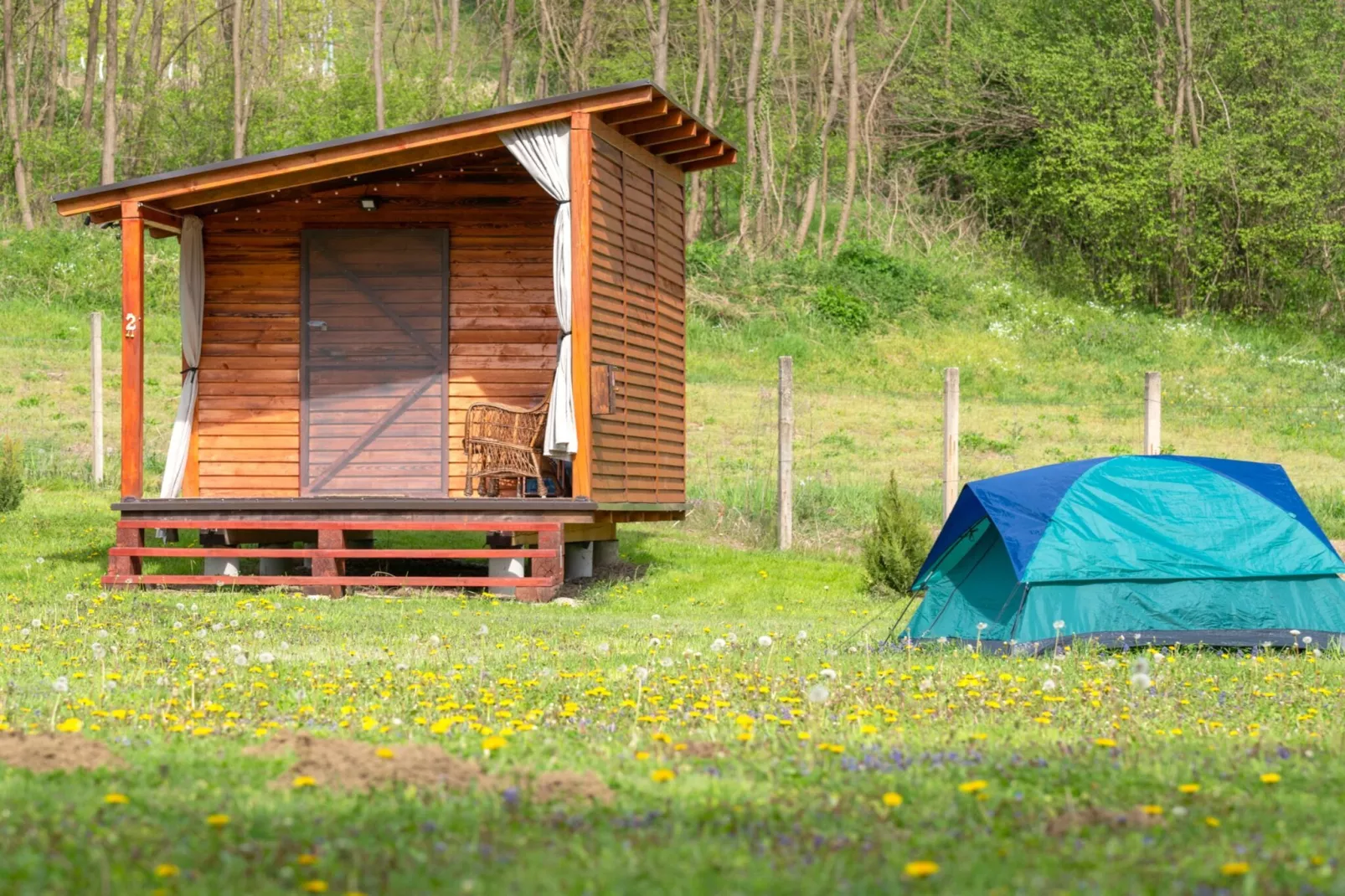 Robinzonski Kamp Hofman - Tent-Extérieur